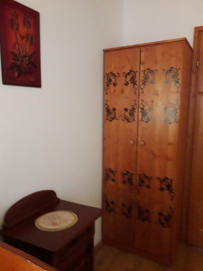Matyasmadar Vendeghaz Hotell Tard Exteriör bild